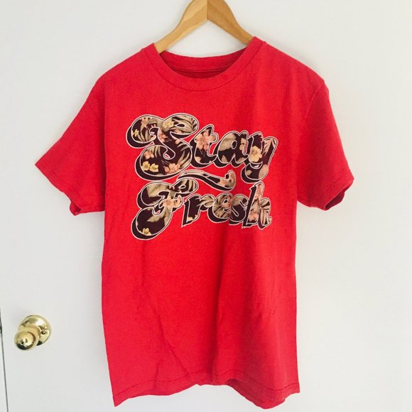 Vintage Style 'Stay Fresh' Unisex T-Shirt - Picture 4 of 6